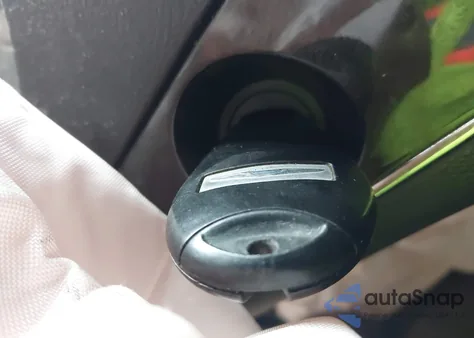 2014 Chrysler Town & Country Touring-L z USA, uszkodzony, nr VIN 2C4RC1CG9ER144107